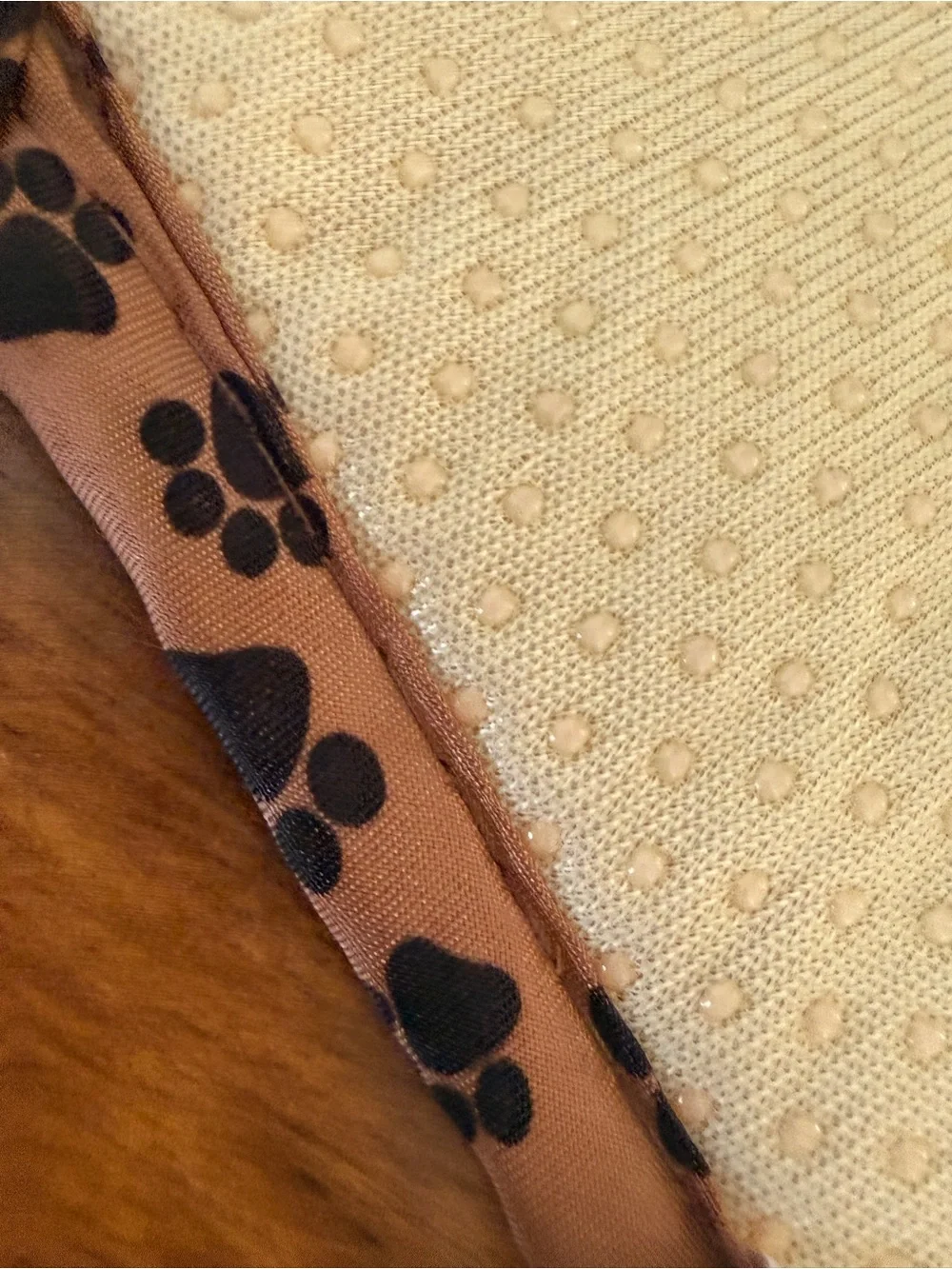 pet Bowl Mat Beige Oval Pet Door Mat with Paw-Trim